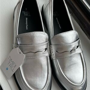 NWT Time and Tru Women’s Silver Loafers